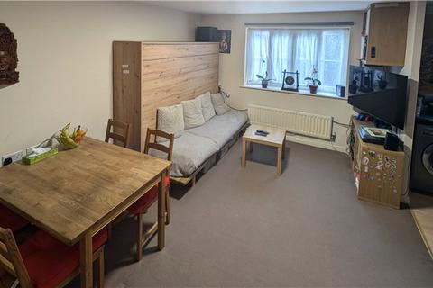 1 bedroom apartment for sale, Quarry Close, Gravesend, Kent