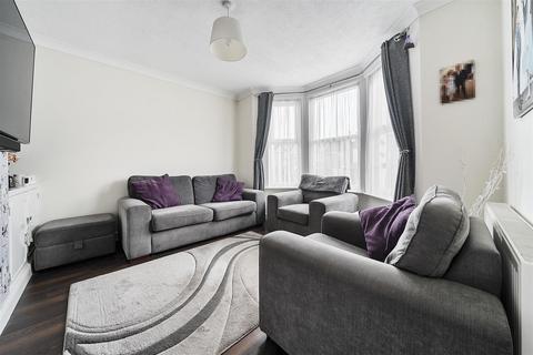 3 bedroom end of terrace house for sale, St. Lukes Avenue, Ramsgate