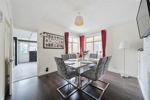 3 bedroom end of terrace house for sale, St. Lukes Avenue, Ramsgate