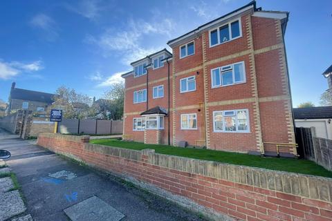 1 bedroom flat for sale, Essex Road, Gravesend, Kent, DA11