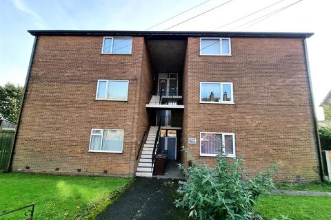 2 bedroom apartment to rent, Harker Terrace, Stanningley, Pudsey