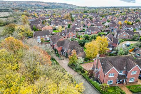 5 bedroom detached house for sale, Ravel Close, Old Farm Park, Milton Keynes