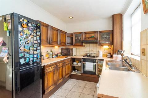 30 Wetherby Road, Borehamwood, WD6 4LH