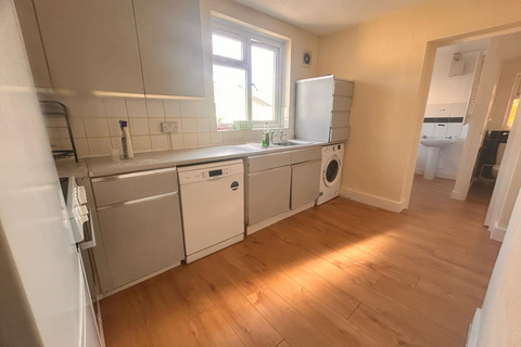 1 bedroom apartment to rent, Eastfield Road, Burnham SL1