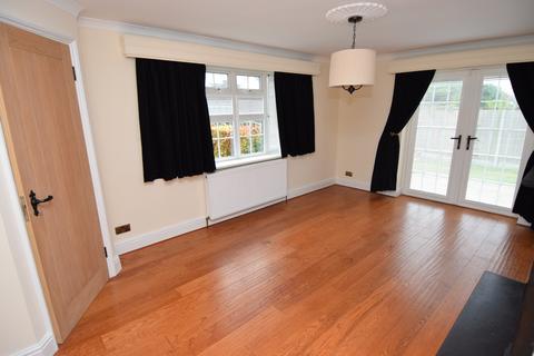 17 Holders Road, Amesbury, Salisbury, SP4 7PW
