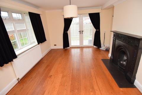 17 Holders Road, Amesbury, Salisbury, SP4 7PW