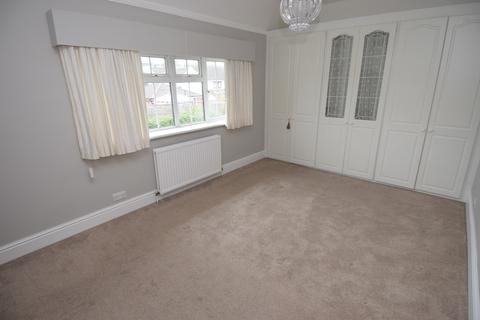 17 Holders Road, Amesbury, Salisbury, SP4 7PW