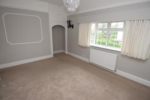 17 Holders Road, Amesbury, Salisbury, SP4 7PW