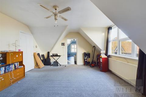 2 bedroom flat for sale, Cloudesley Road, St. Leonards-On-Sea