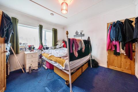 2 bedroom flat for sale, Slough,  Berkshire,  SL1