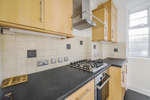 2 bedroom flat for sale, Charlbert Street,  St Johns Wood,  NW8