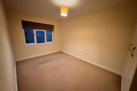 2 bedroom apartment for sale, Pinewood House, Epsom Road, Christchurch, GU1