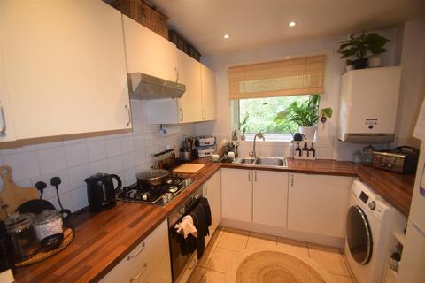 2 bedroom apartment for sale, Duffryn, Hollinswood, Telford