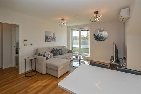 1 bedroom apartment for sale, 8 Ingrave Road, Brentwood