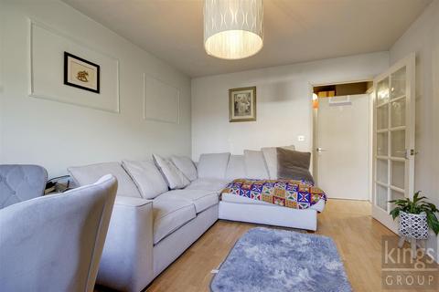 1 bedroom flat for sale, Watkin Mews, Enfield (Chain free)