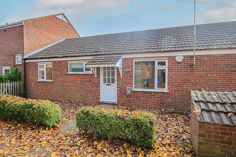 2 bedroom terraced bungalow for sale, Aureole Walk, Newmarket CB8