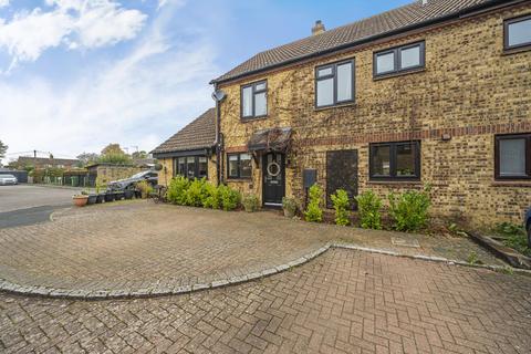 1 Capel Close, Akeley, Buckingham, MK18 5HX