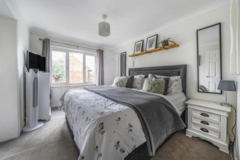 1 Capel Close, Akeley, Buckingham, MK18 5HX