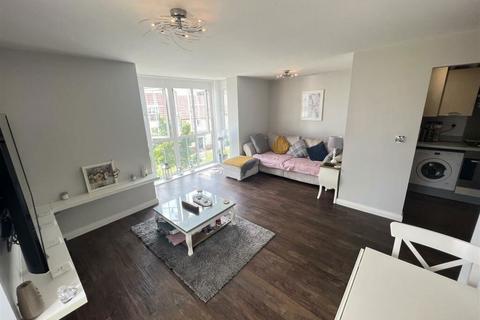 2 bedroom apartment for sale, Lambourne Chase, Chelmsford, Essex, CM2 9FF