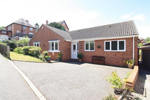 4 bedroom bungalow to rent, Bromsgrove Road, Redditch