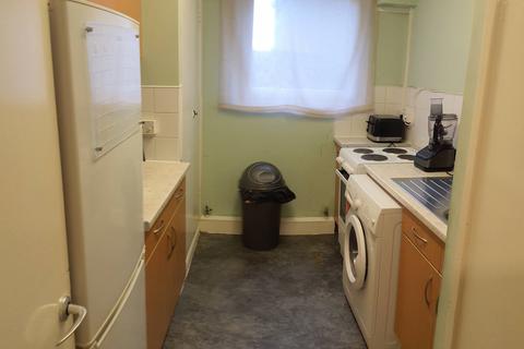 1 bedroom flat to rent, Cleveley Close, London SE7