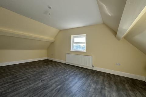 1 bedroom flat to rent, Windmill Hill, Halesowen, West Midlands, B63