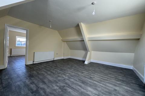 1 bedroom flat to rent, Windmill Hill, Halesowen, West Midlands, B63