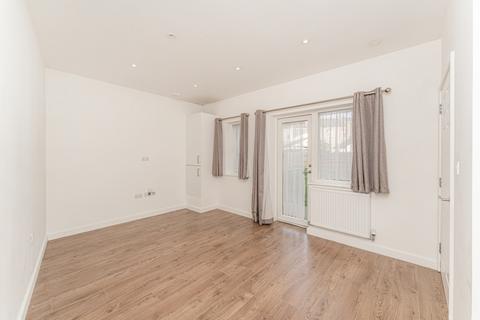 2 bedroom terraced house for sale, London E7