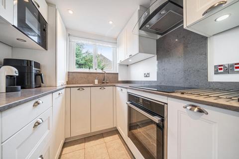 3 bedroom maisonette for sale, Disraeli Road, Putney