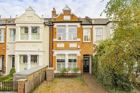 4 bedroom house to rent, Pagoda Avenue, Richmond TW9