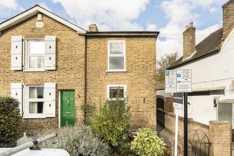 3 bedroom house for sale, New Road, Brentford TW8