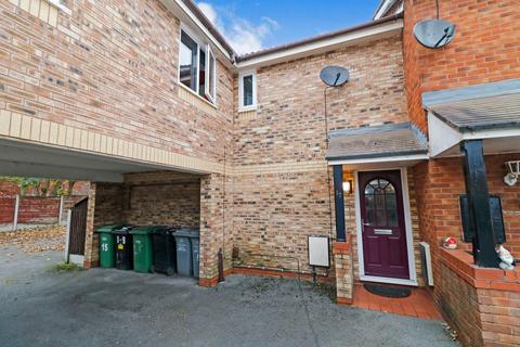 3 bedroom end of terrace house for sale, St Clements Fold, Manchester M41