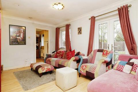 3 bedroom end of terrace house for sale, St Clements Fold, Manchester M41