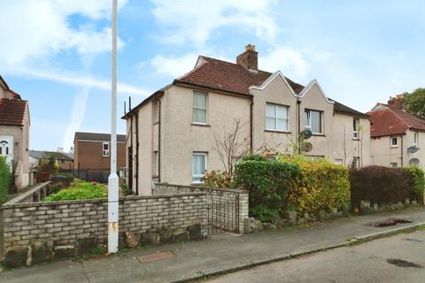 2 bedroom flat for sale, Chapel Place, Kirkcaldy, KY2