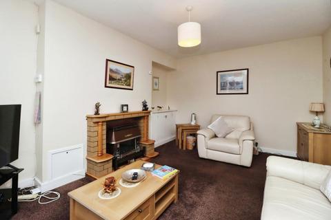 2 bedroom flat for sale, Chapel Place, Kirkcaldy, KY2