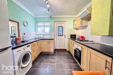 2 bedroom end of terrace house for sale, Truman Avenue, March