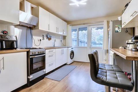 6 Fairfields, Thetford, IP24 1LB