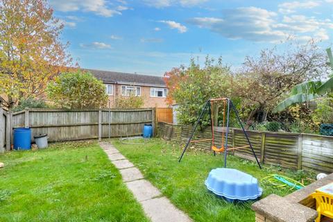6 Fairfields, Thetford, IP24 1LB