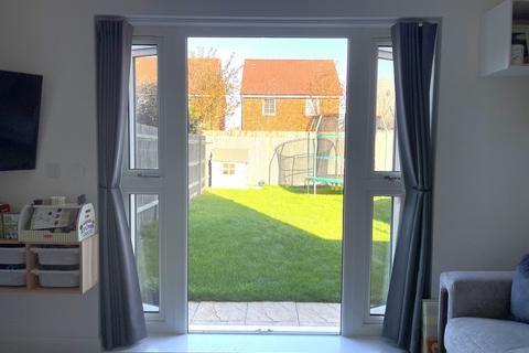 40 Abraham Drive, Poole, BH15 4FU