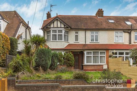 4 bedroom semi-detached house for sale, Hertford Road, Hoddesdon, Hertfordshire, EN11