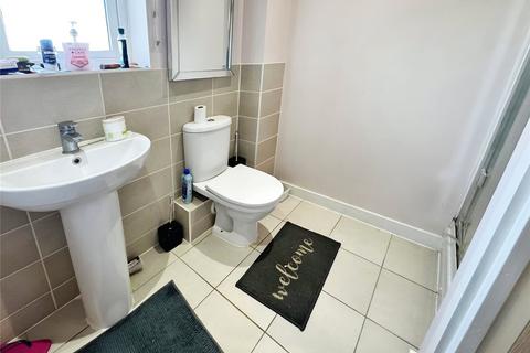 3 bedroom terraced house to rent, Meridian Close, Kent CT12