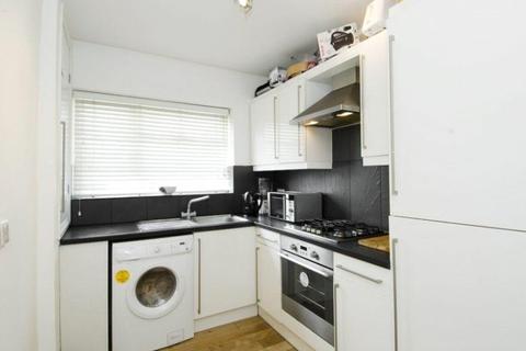 2 bedroom apartment to rent, Ossulton Way, Hampstead Garden Suburb, London, N2