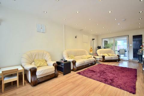 4 bedroom semi-detached house for sale, Wentbridge Road, Belgrave, Leicester, LE4