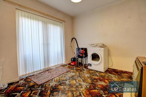 3 bedroom end of terrace house for sale, Berkswell Road, Coventry