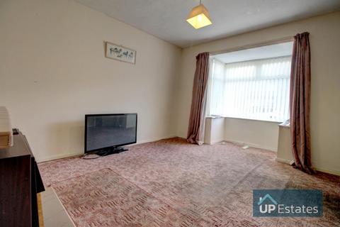 3 bedroom end of terrace house for sale, Berkswell Road, Coventry