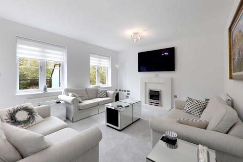 3 bedroom property to rent, Station Road, Beaconsfield, Buckinghamshire, HP9