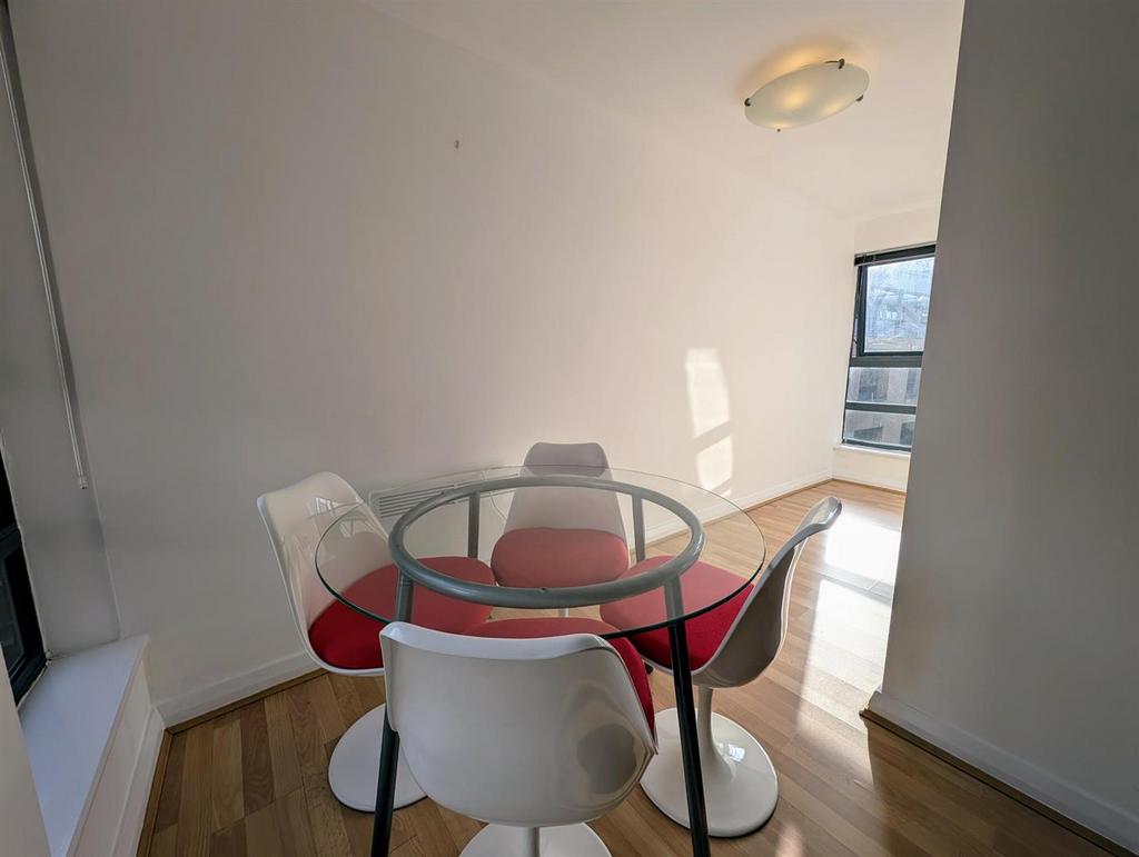 Dining Area.jpg