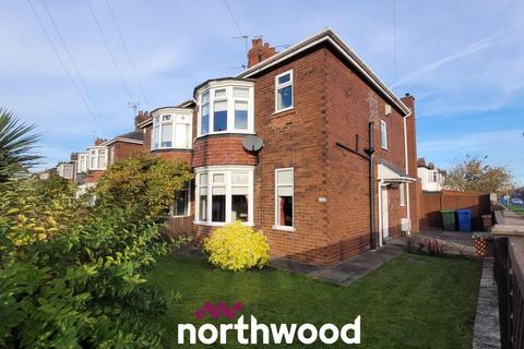 3 bedroom semi-detached house for sale, Centenary Road, Goole, Goole, DN14