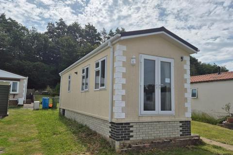 1 bedroom park home for sale, Gillingham, Kent, ME8