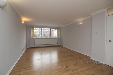 2 bedroom flat to rent, Eaton Road, Hove BN3